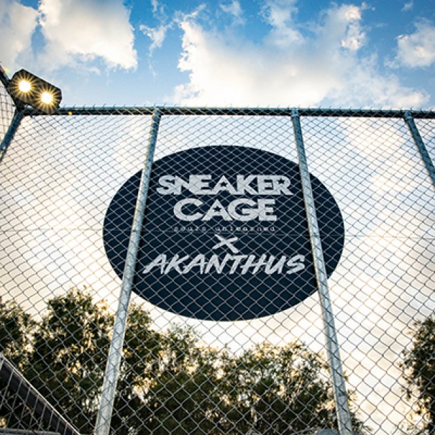Sneaker Cage x Akanthus  - Black Top Coast